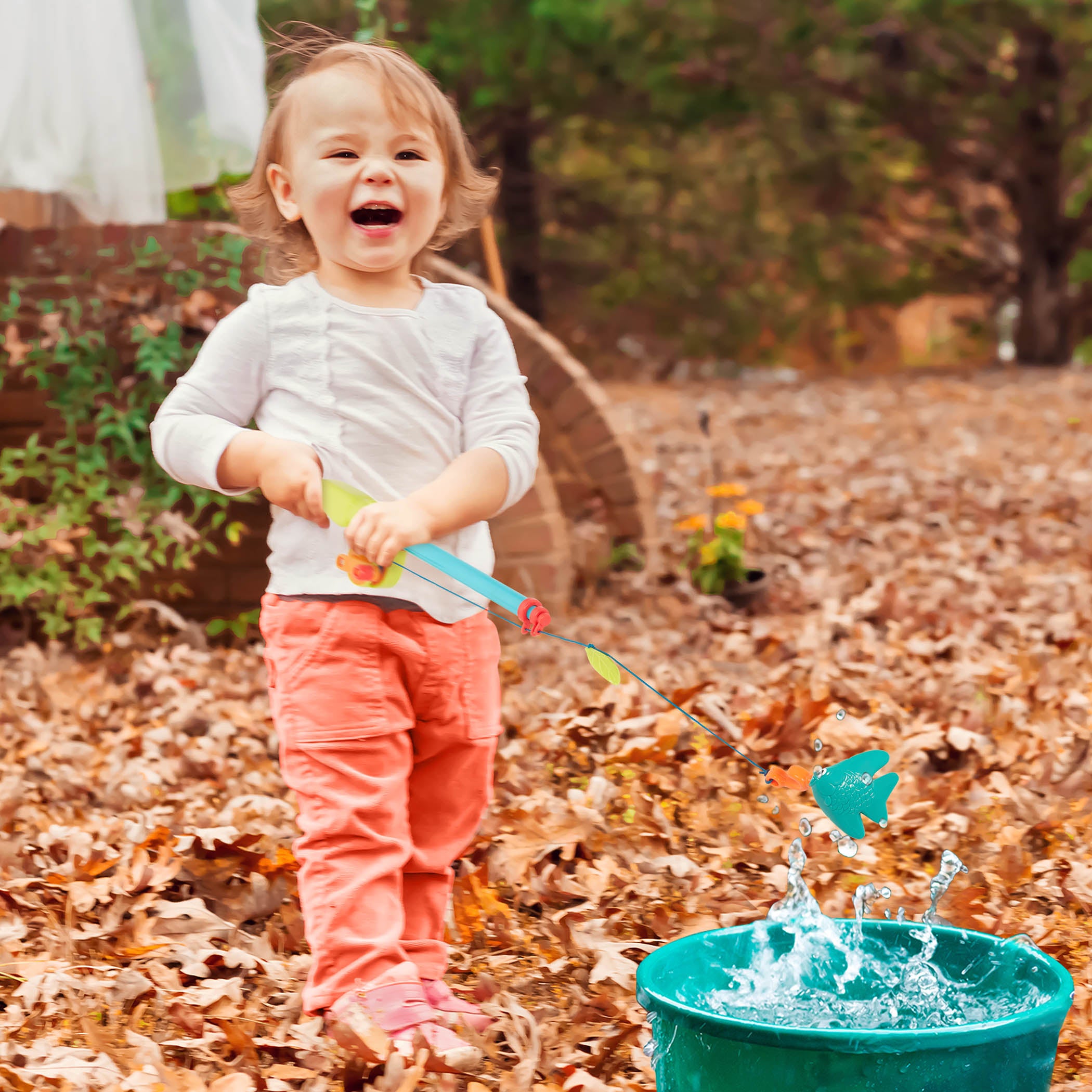 Toy fishing set.