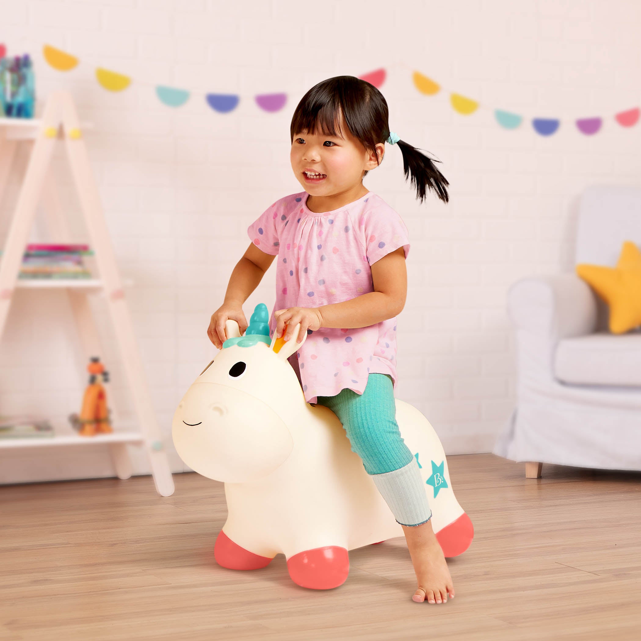 Unicorn inflatable bouncer toy for toddlers ride-on